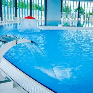 Бассейн в санатории 'Русь' в г. Ессентуки - фотография