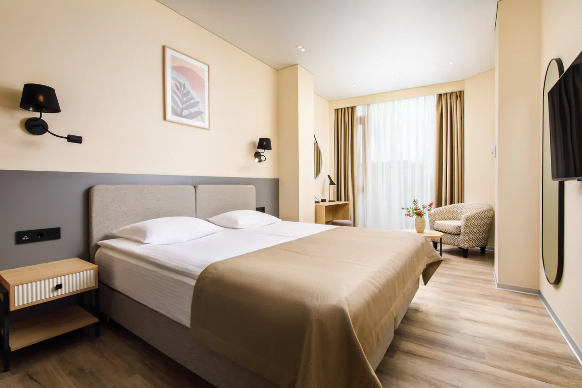 Номер «Стандарт Плюс» в санатории «Русь» в Ессентуках - фотография