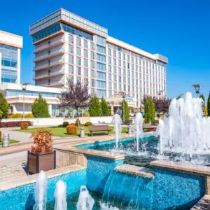 Территория в санатории 'Русь' в г. Ессентуки - фотография